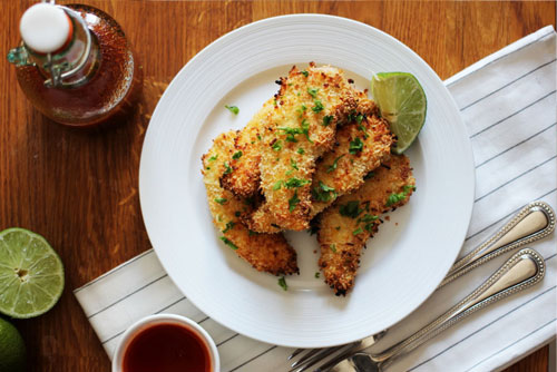 Oven-Baked Coconut Chicken Tenders with Sweet Sriracha Dipping Sauce ...